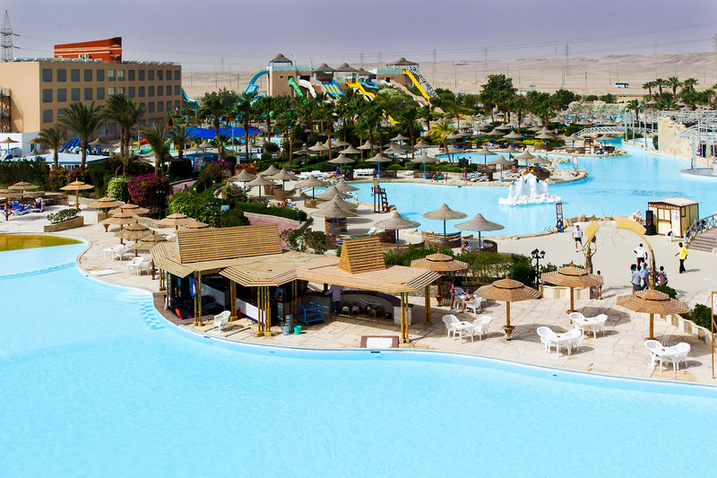 Titanic Resort & Aqua Park